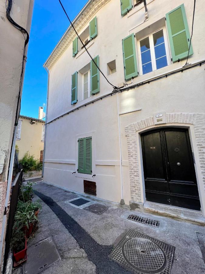 Amazing New Property In The Heart Of The Old Town Of Αντίμπ Εξωτερικό φωτογραφία