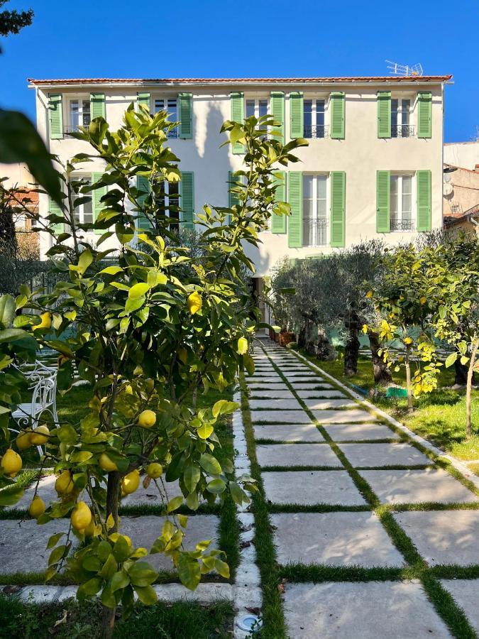 Amazing New Property In The Heart Of The Old Town Of Αντίμπ Εξωτερικό φωτογραφία