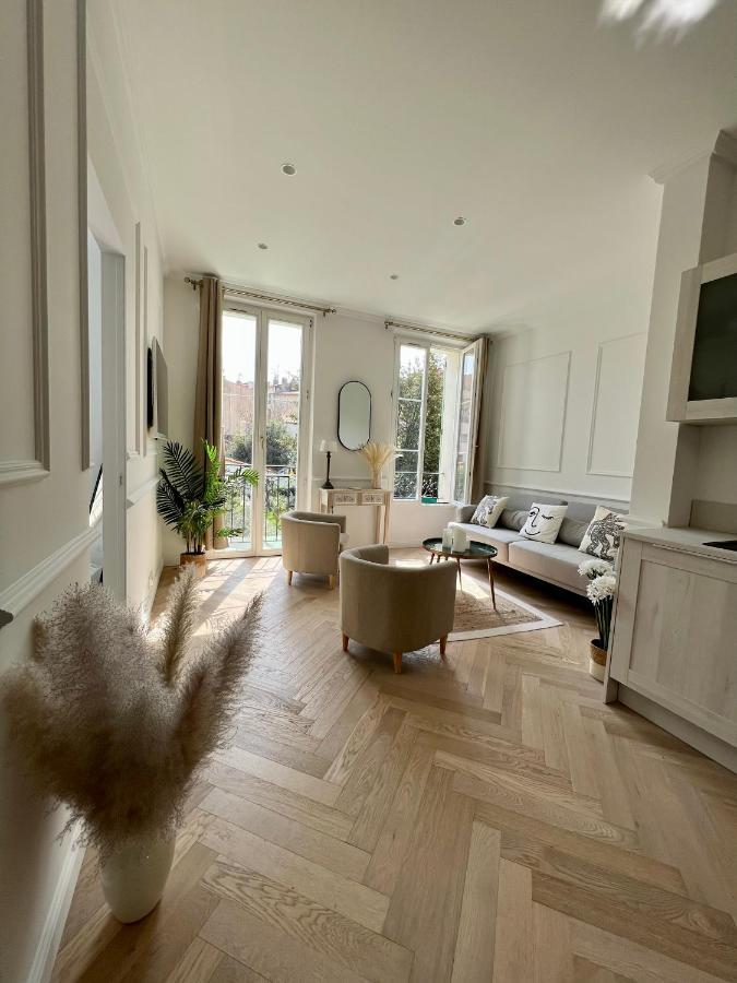 Amazing New Property In The Heart Of The Old Town Of Αντίμπ Εξωτερικό φωτογραφία